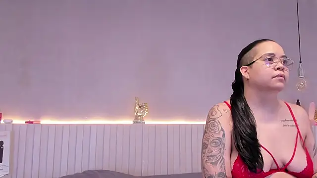 naughtylesbians   online show from February 12, 3:12 am