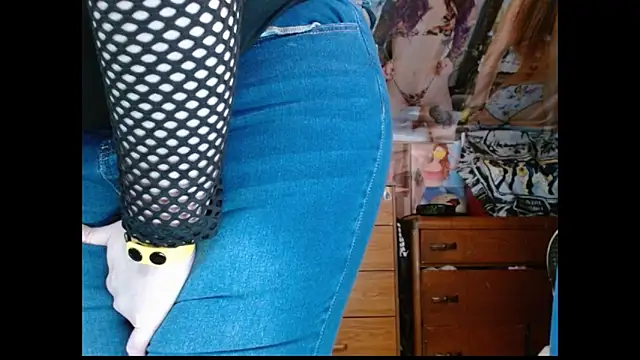 cosmicjones online show from February 15, 12:03 pm