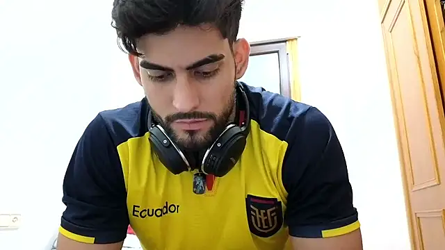 Jackyrose online show from December 4, 11:02 pm