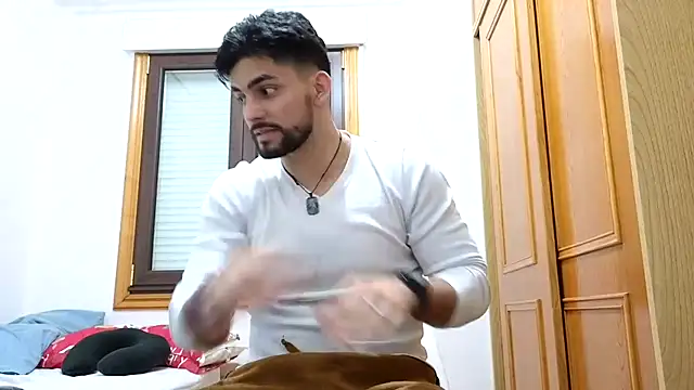 Jackyrose online show from December 11, 6:36 am