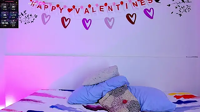 ayheleensexygirl1 online show from February 13, 8:05 pm