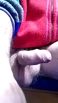 Snapshot of bigballsxxxg chatting on January 9, 10:20 pm bigballsxxxg online show from January 9, 10:20 pm