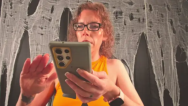 SaraDesirexo online show from October 28, 12:19 pm