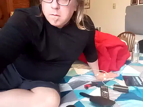 Mic Oxinner online show from February 9, 9:39 pm