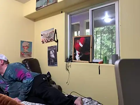 Mic Oxinner online show from April 12, 1:43 am