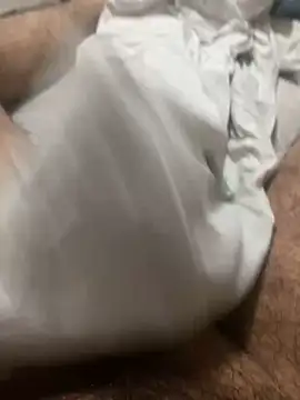 Snapshot of Mendes77777777777 chatting on January 18, 12:13 am Mendes77777777777 online show from January 18, 12:13 am