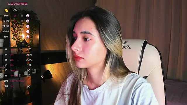 DarlaLike online show from December 5, 3:48 am