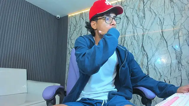 allens joe online show from April 5, 9:23 pm