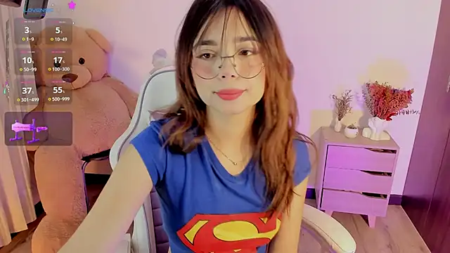 Snapshot of Lovely_celestte chatting on July 10, 8:22 pm Lovely celestte online show from July 10, 8:22 pm