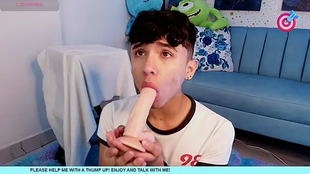 Niico Cruz online show from March 5, 4:35 pm