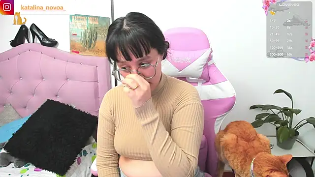 Snapshot of Katalina_novoa chatting on May 22, 2:51 am Katalina novoa online show from May 22, 2:51 am