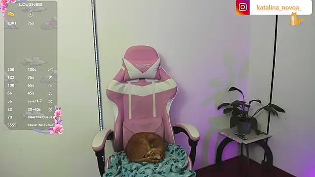 Snapshot of Katalina_novoa chatting on June 27, 2:16 am Katalina novoa online show from June 27, 2:16 am