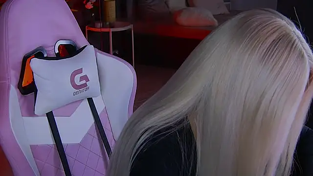 shayblonde online show from January 5, 9:36 pm