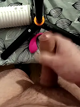 Snapshot of Horny_Lovers_97_33 chatting on February 5, 6:34 pm Horny Lovers 97 33 online show from February 5, 6:34 pm