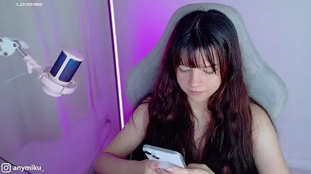 stephybrown online show from December 16, 3:08 am