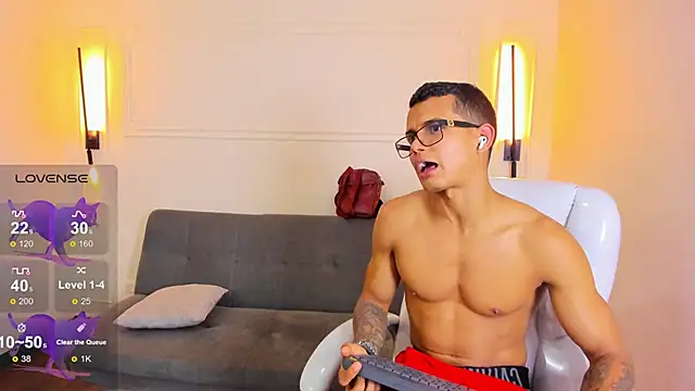 Paradise boy s online show from February 20, 7:14 pm