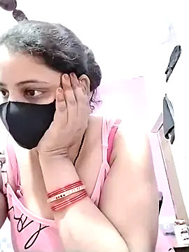 Snapshot of Ruksar-Pathan chatting on January 14, 2:11 pm Ruksar-Pathan online show from January 14, 2:11 pm