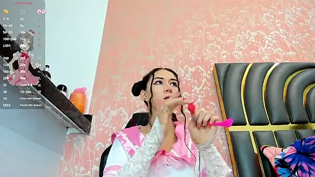 Snapshot of NEZUKO_MITSURI chatting on January 13, 3:47 pm NEZUKO MITSURI online show from January 13, 3:47 pm