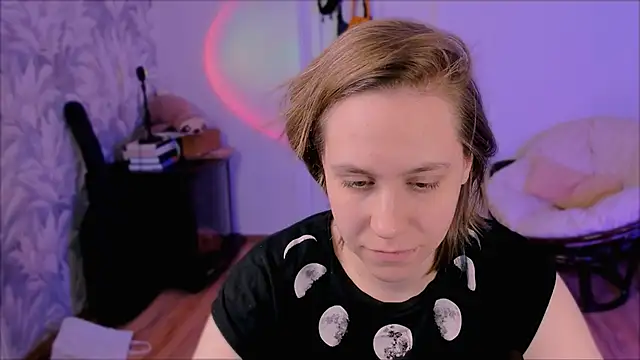 Malinax online show from March 8, 1:37 pm