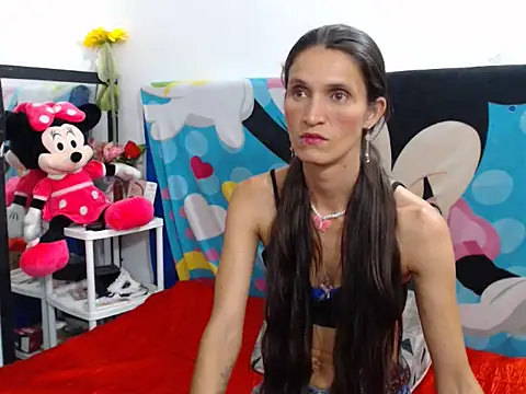 Snapshot of Nathasha_LatinHot chatting on October 26, 1:11 am Nathasha LatinHot online show from October 26, 1:11 am