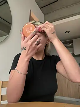 emma oxford online show from March 3, 10:48 pm