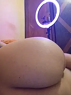 Mimy khalifa online show from April 16, 5:25 pm