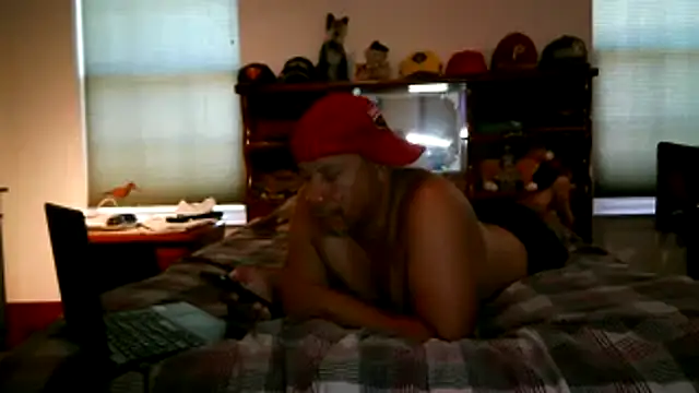 pimpdaddy4ever online show from October 4, 8:07 pm