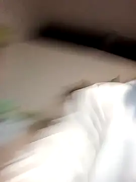 Snapshot of DirtyRcride chatting on December 4, 3:48 am DirtyRcride online show from December 4, 3:48 am