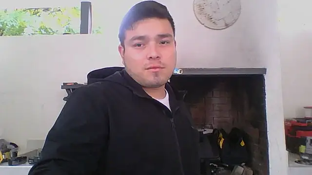 Snapshot of DirtyRcride chatting on December 6, 5:33 pm DirtyRcride online show from December 6, 5:33 pm