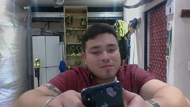 Snapshot of DirtyRcride chatting on December 24, 6:00 am DirtyRcride online show from December 24, 6:00 am