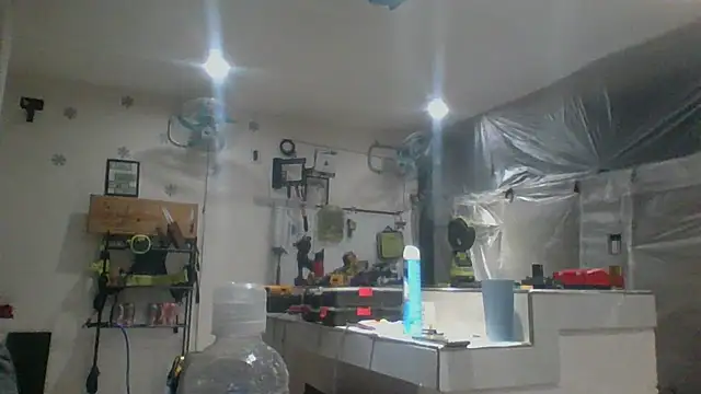 Snapshot of DirtyRcride chatting on January 13, 8:47 am DirtyRcride online show from January 13, 8:47 am