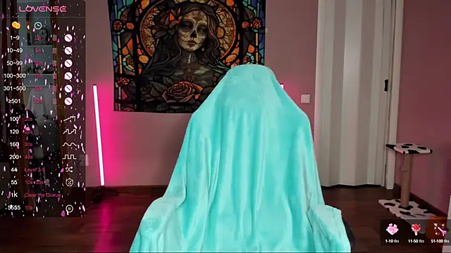 Snapshot of Project_hisoka chatting on March 17, 7:46 am Project hisoka online show from March 17, 7:46 am