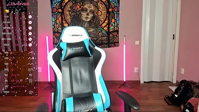 Snapshot of Project_hisoka chatting on September 20, 3:51 am Project hisoka online show from September 20, 3:51 am