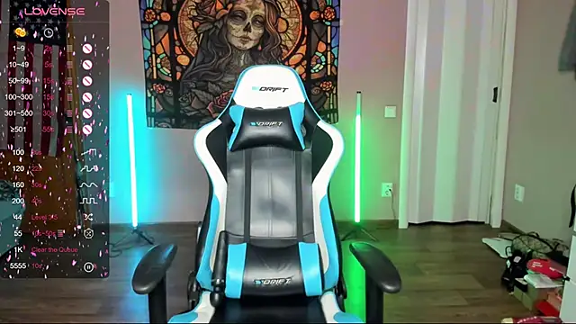 Snapshot of Project_hisoka chatting on October 3, 1:57 am Project hisoka online show from October 3, 1:57 am