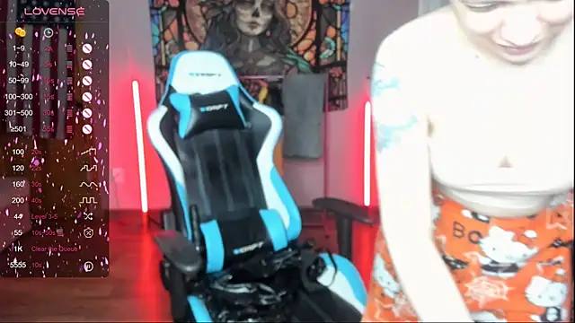 Snapshot of Project_hisoka chatting on October 11, 3:43 pm Project hisoka online show from October 11, 3:43 pm