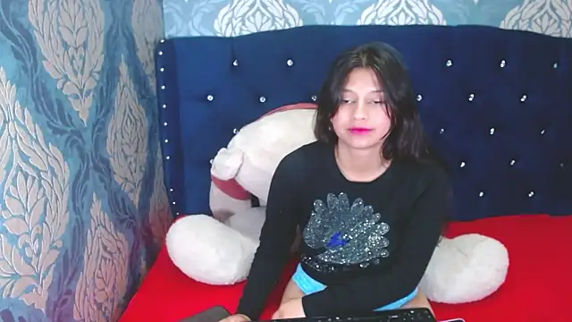 Lilyevansx online show from March 5, 5:29 pm