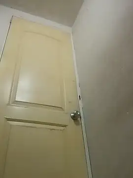 pineda1689 online show from March 27, 10:31 pm