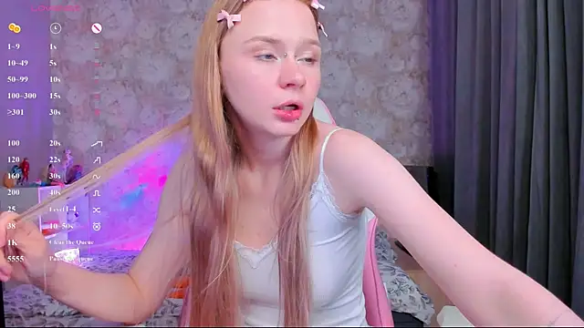Snapshot of Milia_Parker chatting on July 28, 8:52 pm Milia Parker online show from July 28, 8:52 pm
