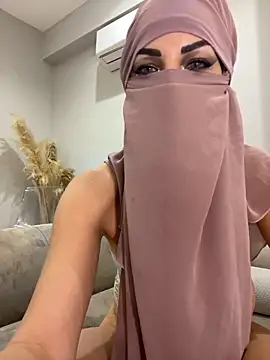 Snapshot of Amberonee31 chatting on January 30, 12:07 am Amberonee31 online show from January 30, 12:07 am