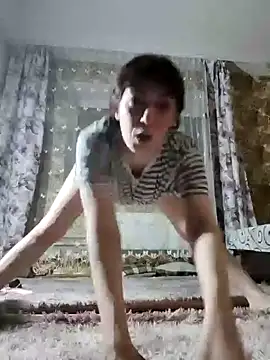 NikaXBerry online show from February 15, 5:50 pm