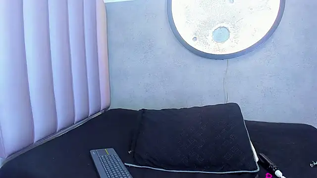 SussanMilf  online show from March 15, 11:05 am