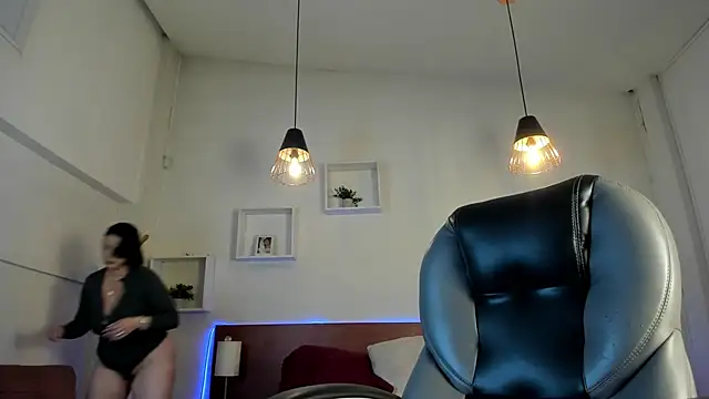 Snapshot of Jayden_Jonnes chatting on April 25, 11:46 am Jayden Jonnes online show from April 25, 11:46 am