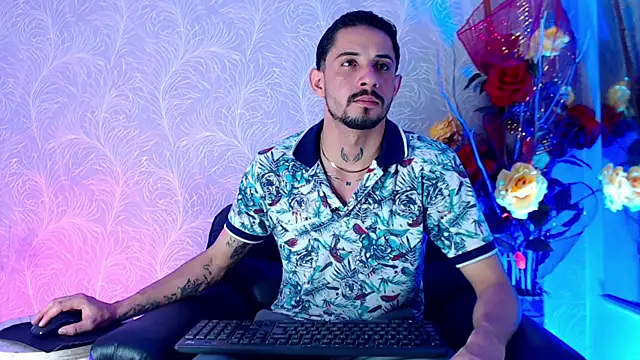 Erick Wall online show from January 17, 3:00 am