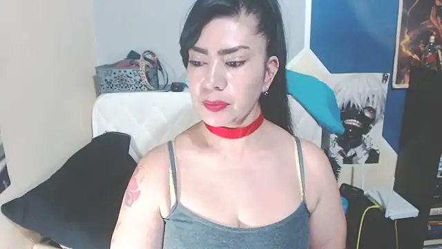 Snapshot of luisahott chatting on September 23, 7:28 pm luisahott online show from September 23, 7:28 pm