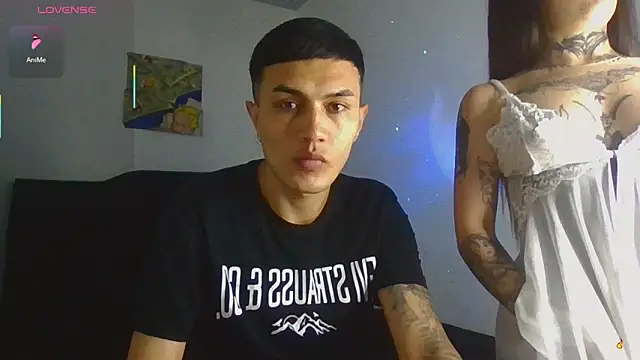 Snapshot of Tifanny_Sweett chatting on February 13, 10:17 pm Tifanny Sweett online show from February 13, 10:17 pm