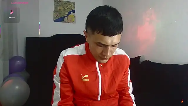 Snapshot of Tifanny_Sweett chatting on February 22, 12:23 am Tifanny Sweett online show from February 22, 12:23 am