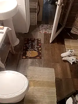 Snapshot of iowacouples chatting on January 23, 5:52 pm iowacouples online show from January 23, 5:52 pm