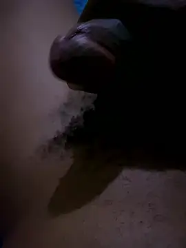 Snapshot of rarely157 chatting on January 15, 10:35 pm rarely157 online show from January 15, 10:35 pm