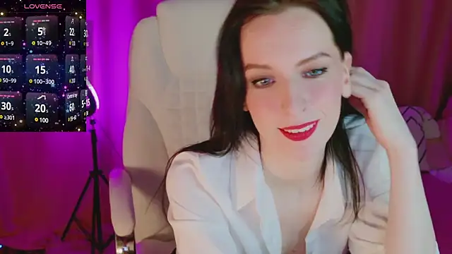 AndreaAshton online show from March 20, 4:42 pm