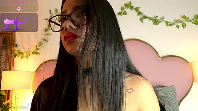 SenniaBella online show from January 17, 1:16 pm